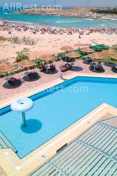 Tasia Maris Sands Beach Hotel 13